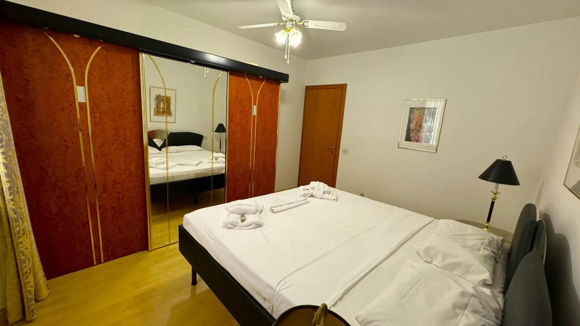 Apartment Sg Family - Easy Holiday Cola  Italy